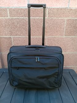 Wheeled Briefcase for Women & Men, Carry On Size for Travel 