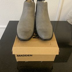 Steve Madden Grey Leather Chelsea Boots