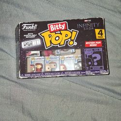 4 Pack of Small Fungo Pops / 2 Littke Medal Halo Action  Figures / Rouge Remot  Needs Batteries/ Nintendo  Wii  Gaming  Part 