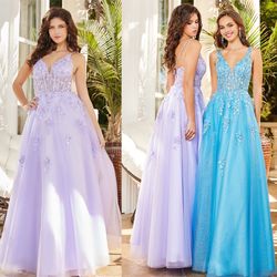 New With Tags Corset Floral Bodice Tulle Ball Gown $180