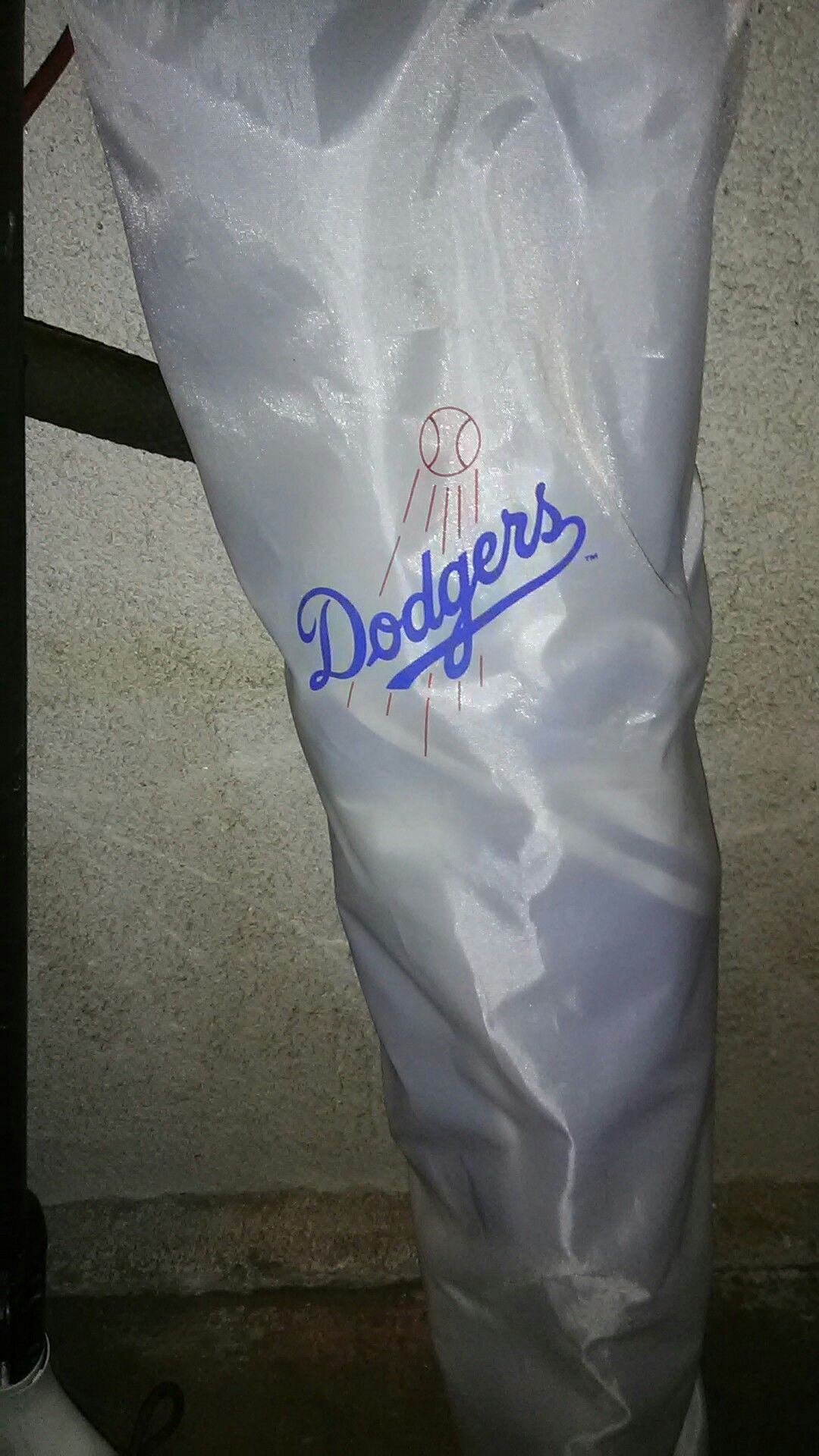 Dodgers folding chair with carrying case