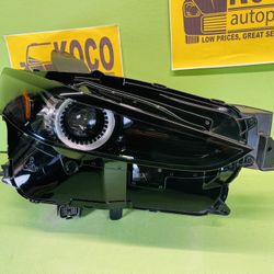 2020 2021 2022 Mazda CX-30 CX30 Headlight Full LED Right Passenger side LH OEM Excellent Conditions