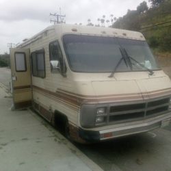 Need Gone Today!!!! 1988 Chevy Rv