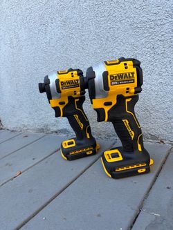 20v impact dewalt