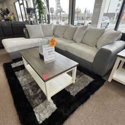 2 Pc Sofa And Loveseat 