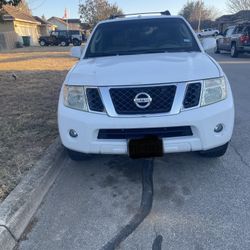 2008 Nissan Pathfinder