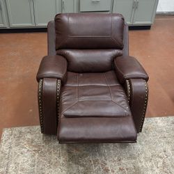 Leather Recliners 