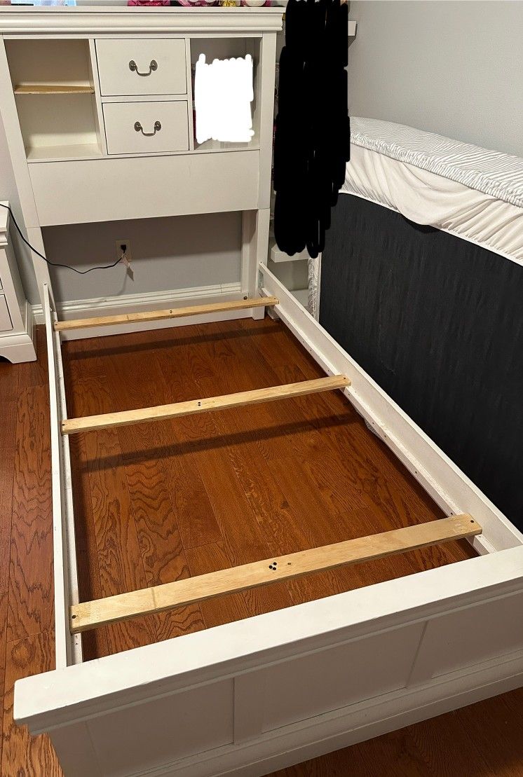 Twin Bed With Shelf & Drawers Headboard