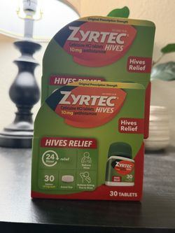 Zyrtec Adult Hives Relief Treatment Cetirizine Tablet - 30ct