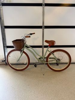 Retrospec Chatham 7-Speed Step-Through Beach Cruiser