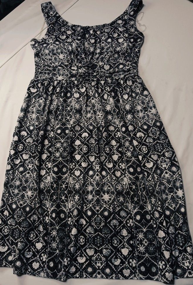 Faded Glory Girls 4-6 Small Black & White Sun Dress