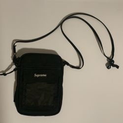 Supreme Hand Bag 