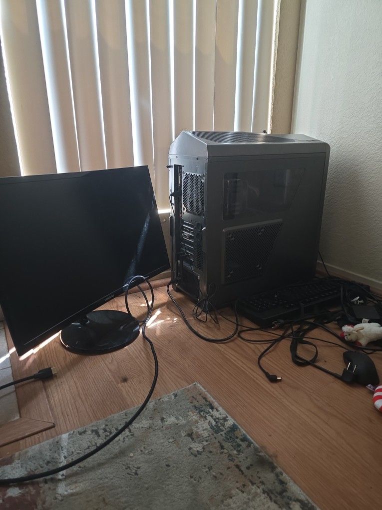 Used Older Gaming PC with GTX 1070