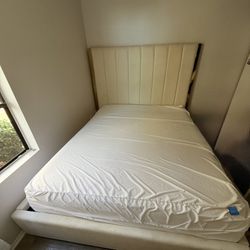 Bedroom Set 
