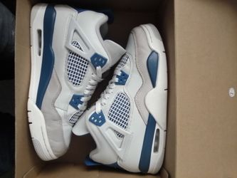 Nike Air Jordan 4 Retro 'Military Blue' (GS) Size 7 Youth / 8.5 Women