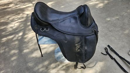 Barefoot Brand Treeless Horse Saddle