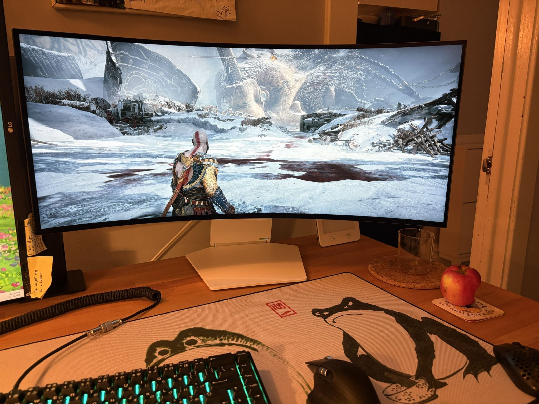 34" Ultrawide OLED 240 Hz Gaming Monitor