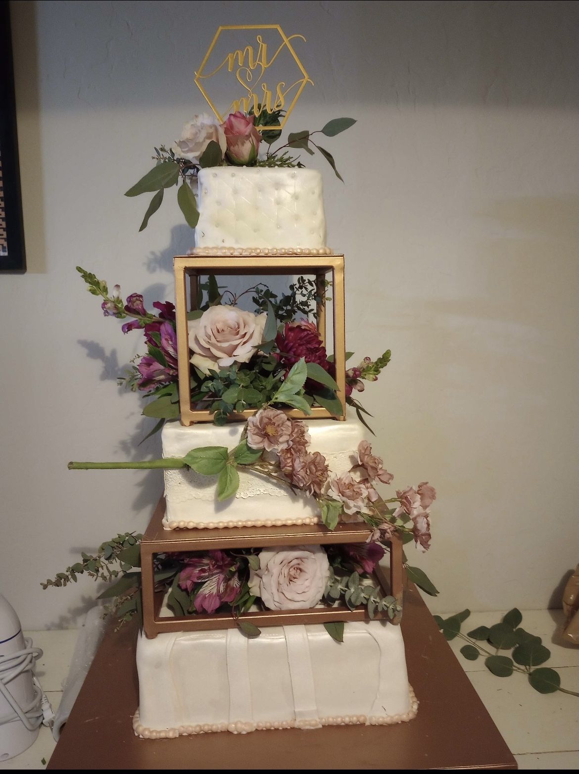 Metallic Square and Rectangle Cake separators 