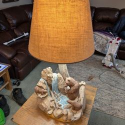 Bear Lamp Comes With Two Different Shades