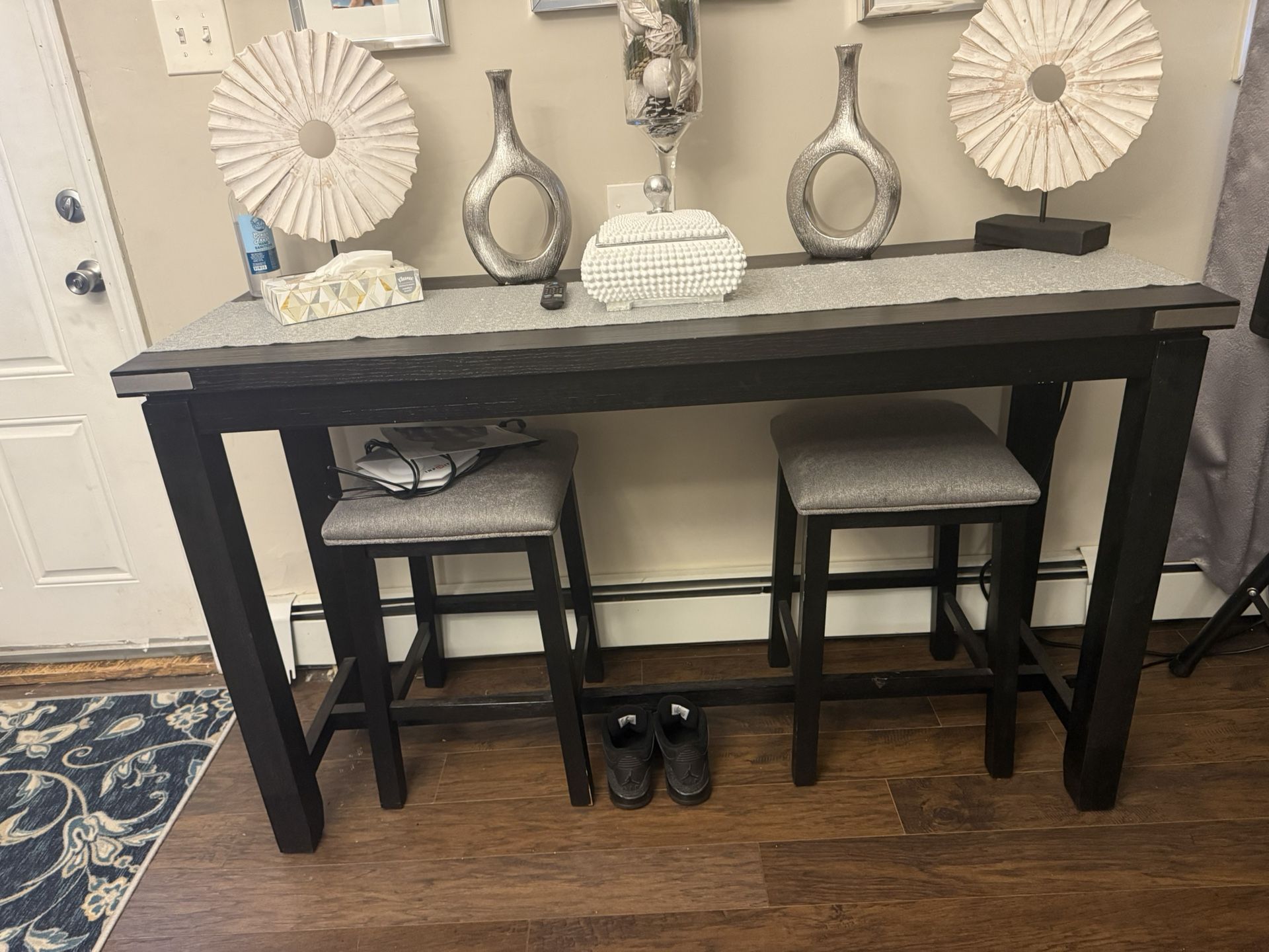 Elevations Counter Table With Two Leah Gray Counter Stool