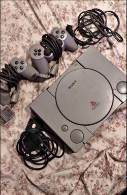Play 1 con 2 controles 2 juegos