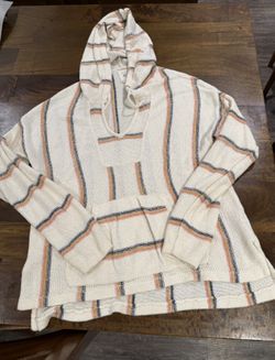 Billabong Sweater Size Small