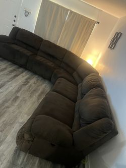 Electric Reclining Sofas
