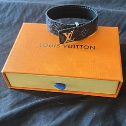 LV slim braclet