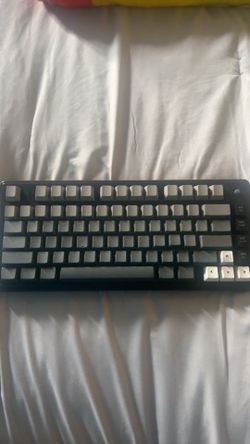 aula f75 pro