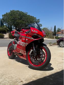 Ducati 2015 899