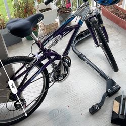 Bicycle       Helmet.   Air Pump.    Hitch Mouth Bike 