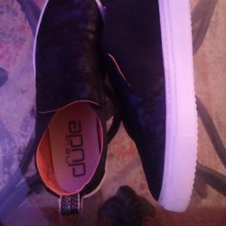 NEW SWEET HEY DUDE SHOES!!!