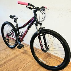 21 Speed SPECIALIZED MYKA 26" Lightweight Aluminum MTB w/ Suspension