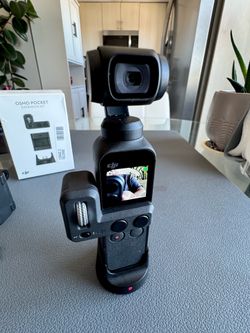 DJI Osmo pocket 4K 128GB w/Expansion Kit