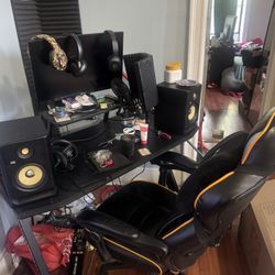 Gaming Chair And Desk