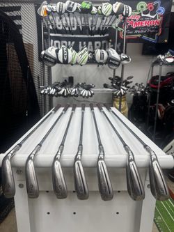 🔥 TAYLORMADE SIM2 MAX LEFT-HANDED IRONS 5–AW — $475 🔥