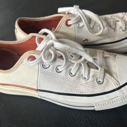 Converse Chuck Taylor Men’s sz 5 Women’s sz 7