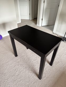 Extendable Desk / Table