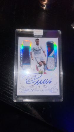 3/5 super rare soccer trading card