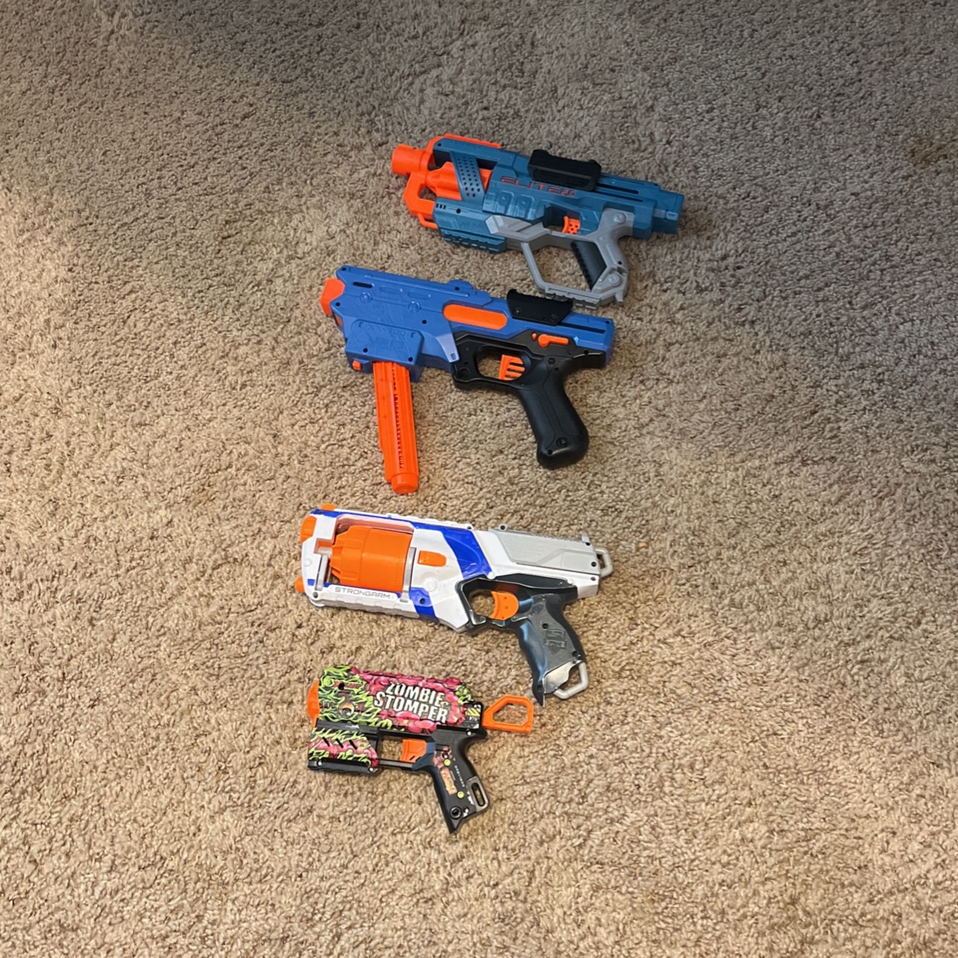 4 Nerf Guns