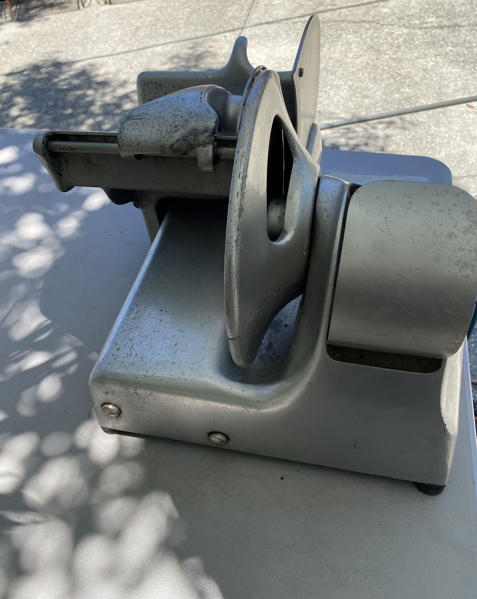 Old Hobart Professional Meat Slicer Model 410 for Sale in Spring Hill