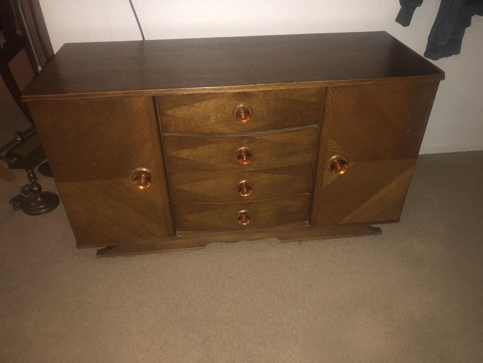 Solid Oak Buffet / TV Stand w/ Amber Glass , Copper Knobs