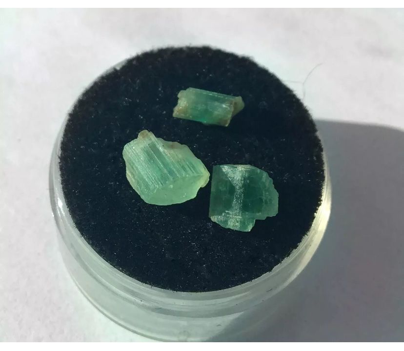Panjshir Emerald, AAA, Top Color, Genuine Beryl Crystal, 3 Carat, 6mm x 5mm. Condition is "New". Shipped with USPS First Class. Lot #51-57 3.7 Cut