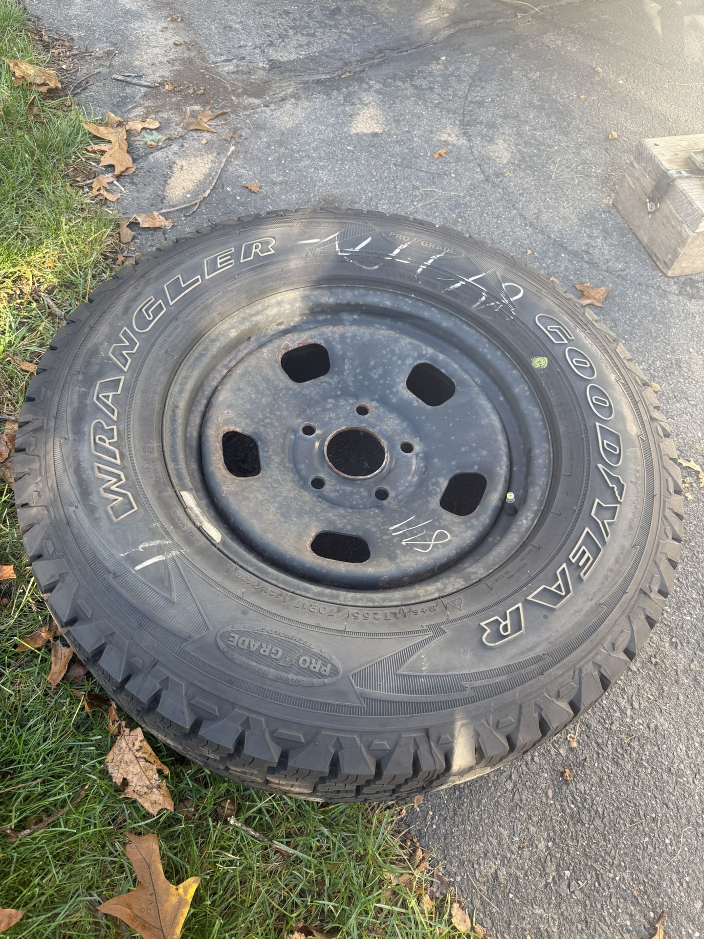 Spare Tire – LT265/70R17 
