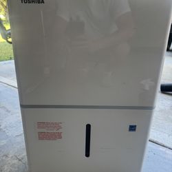 Toshiba Dehumidifier 