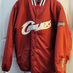 Cleveland Cavaliers NBA Red Satin Bomber Jacket XXL Exclusive Collection DAMAGED SLEEVE SEE PICS (SOLD AS-IS IN DAMAGED CONDITION) Cleveland Cavaliers