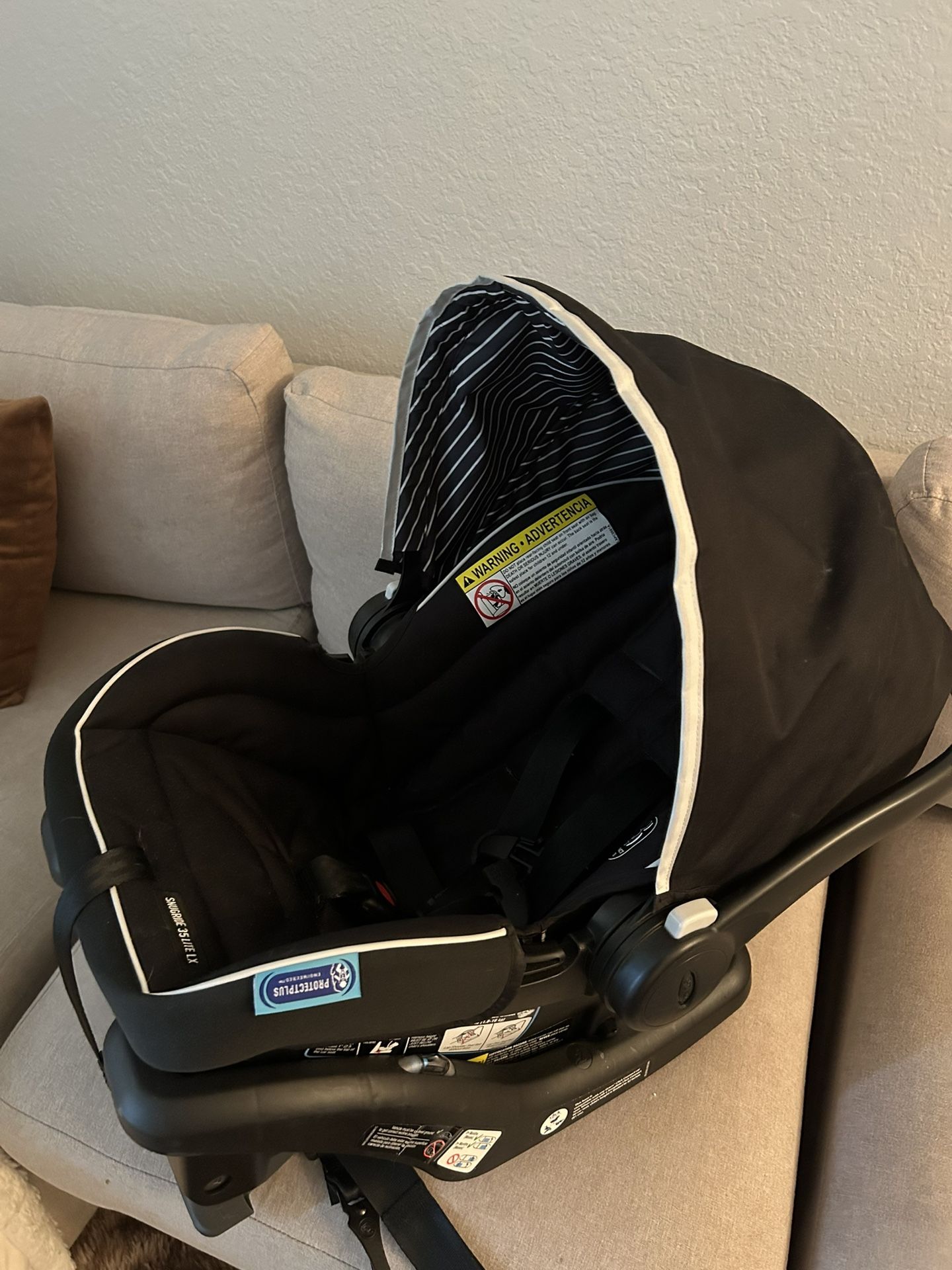 Graco Infant Car Seat