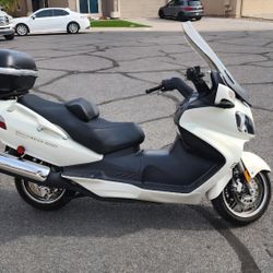 2012 Suzuki BURGMAN 650 ABS EXECUTIVE 11,609 Miles