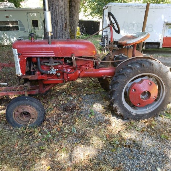 1948 Farmall Cub