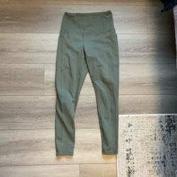 Green Legging With Pockets 